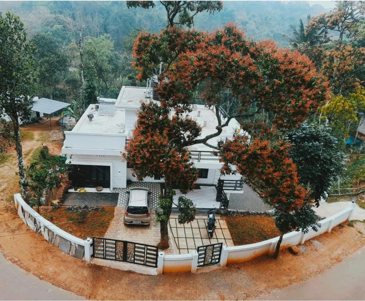 Vaishnavam Double Bedroom Villa Thekkady Extérieur photo